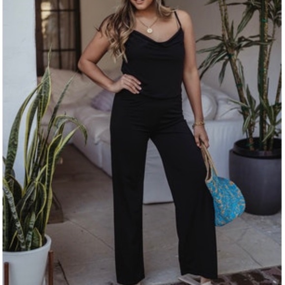 Sleeveless Cowlneck Jumpsuit 💖 NWT 💖 SS21 - Picture 2 of 8